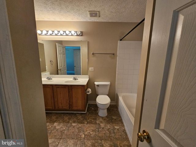 4927 BRISTLE CONE CIR, Aberdeen, MD 21001