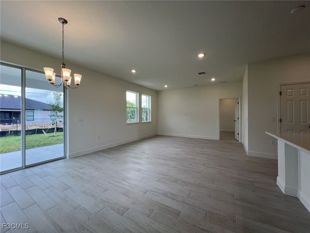 314 NE 23rd TER, Cape Coral, FL 33909