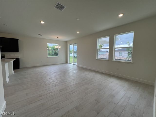 314 NE 23rd TER, Cape Coral, FL 33909