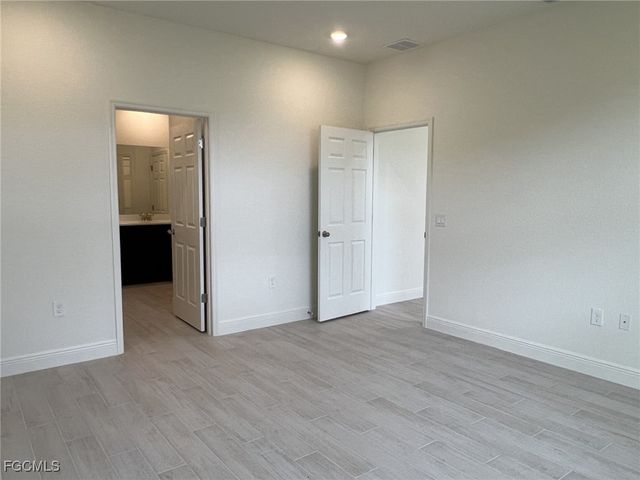 314 NE 23rd TER, Cape Coral, FL 33909