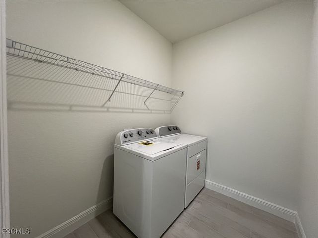 314 NE 23rd TER, Cape Coral, FL 33909