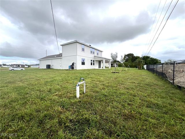 314 NE 23rd TER, Cape Coral, FL 33909