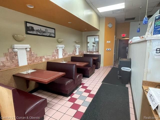 22054 Michigan Avenue, Dearborn, MI 48124