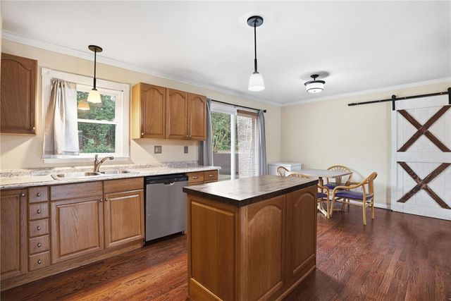 105 College Heights Boulevard, Clemson, SC 29631