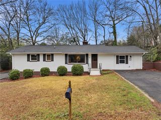 105 College Heights Boulevard, Clemson, SC 29631