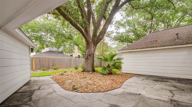 11606 Primwood Drive, Houston, TX 77070