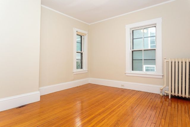 20 Hancock St 20, Winchester, MA 01890