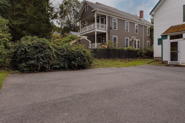 20 Hancock St 20, Winchester, MA 01890