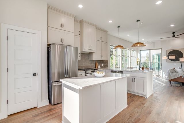 2820 Weisenberger Street 106, Fort Worth, TX 76107