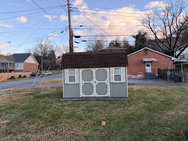 501 Roanoke BLVD, Salem, VA 24153