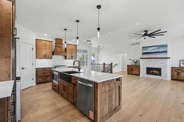 7960 N Westnedge Avenue, Cooper Twp, MI 49009