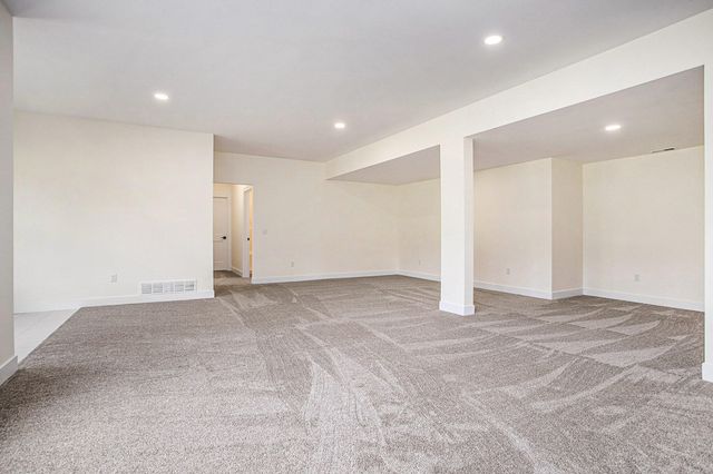 7960 N Westnedge Avenue, Cooper Twp, MI 49009