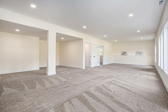 7960 N Westnedge Avenue, Cooper Twp, MI 49009