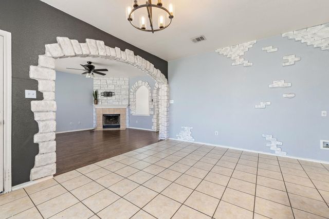 114 Almquist ST, Hutto, TX 78634