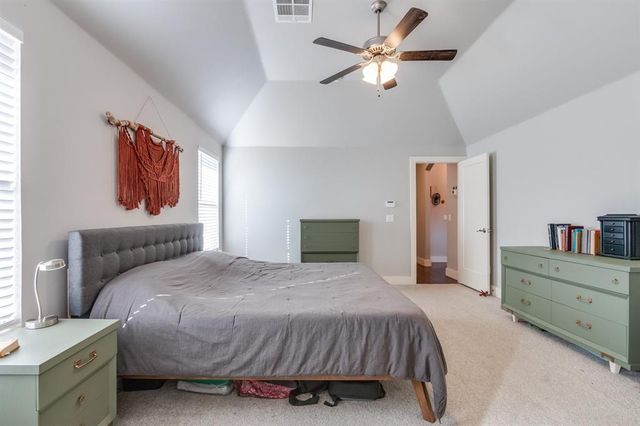 41 Hickory Circle, Piedmont, OK 73078