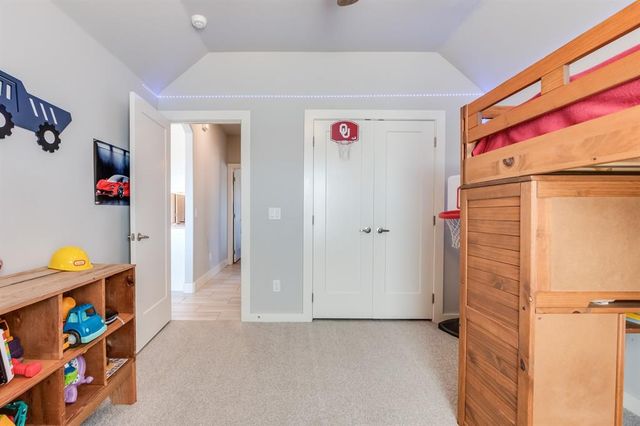 41 Hickory Circle, Piedmont, OK 73078