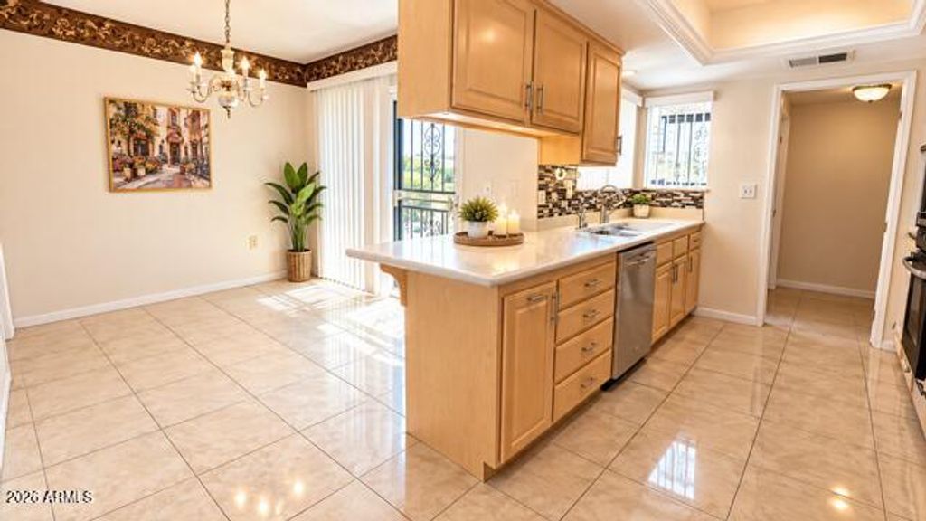 15622 N CAMEO Drive, Sun City, AZ 85351 — photo 4