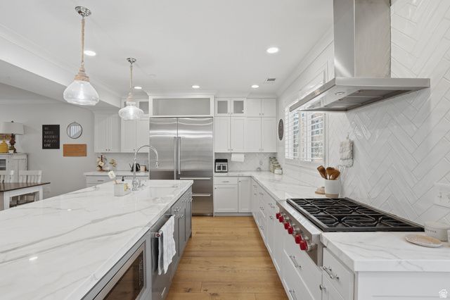 108 W VILLAGE LN, Provo, UT 84604