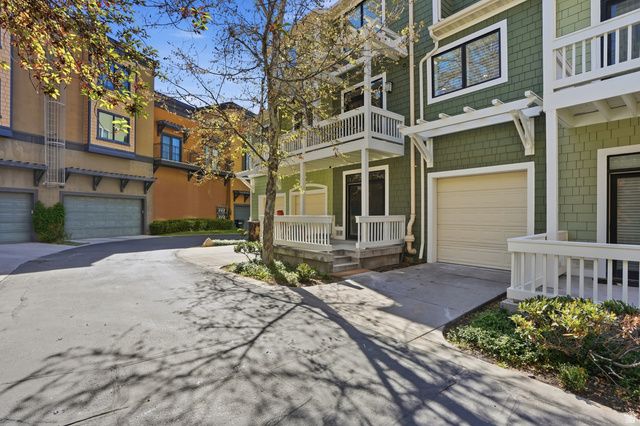 108 W VILLAGE LN, Provo, UT 84604