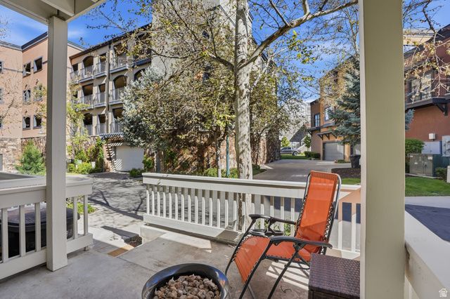 108 W VILLAGE LN, Provo, UT 84604