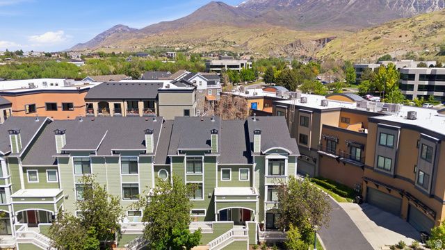 108 W VILLAGE LN, Provo, UT 84604