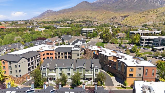 108 W VILLAGE LN, Provo, UT 84604
