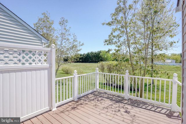 29 DEVALINDER DR, Newark, DE 19702