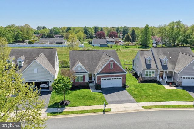 29 DEVALINDER DR, Newark, DE 19702