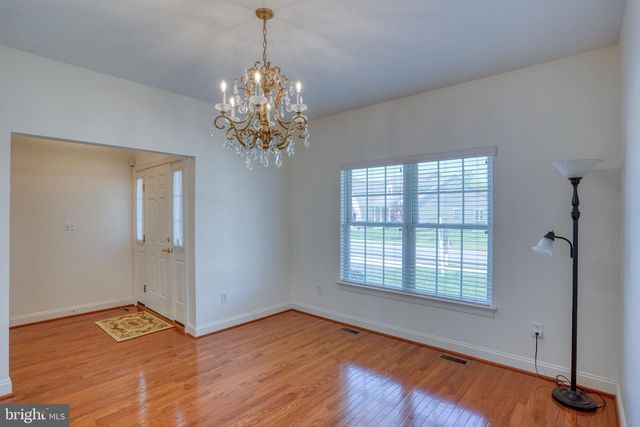 29 DEVALINDER DR, Newark, DE 19702