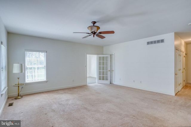 29 DEVALINDER DR, Newark, DE 19702