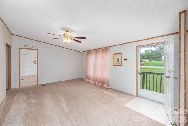 992 Brickyard Road, Horse Shoe, NC 28742