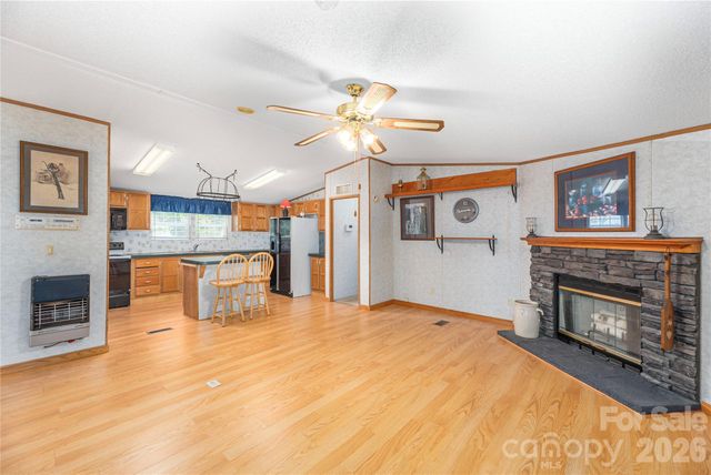 992 Brickyard Road, Horse Shoe, NC 28742
