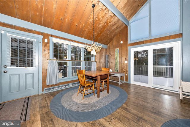 1222 APPALACHIAN TRL, Gardners, PA 17324