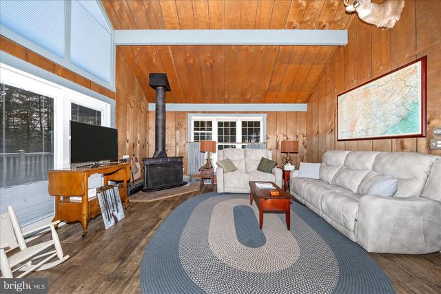 1222 APPALACHIAN TRL, Gardners, PA 17324