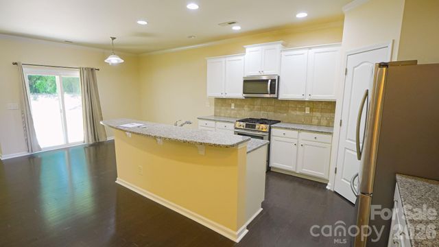 504 Twelve Oaks Lane, Fort Mill, SC 29708