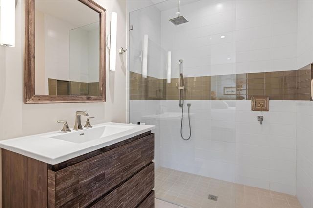 721 PANSY AVENUE, Winter Park, FL 32789
