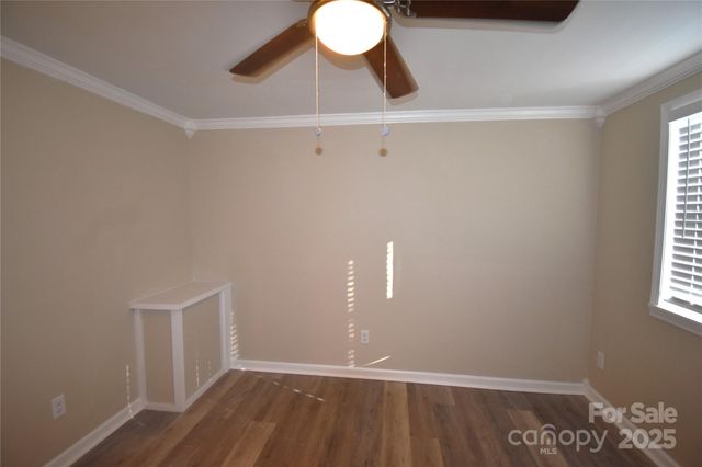 2823 JT Posse Drive, Claremont, NC 28610