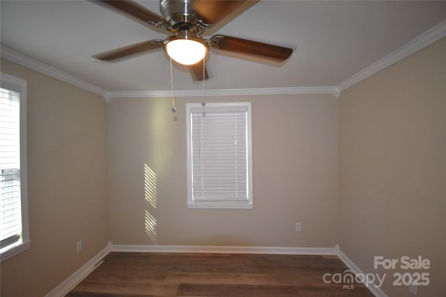 2823 JT Posse Drive, Claremont, NC 28610