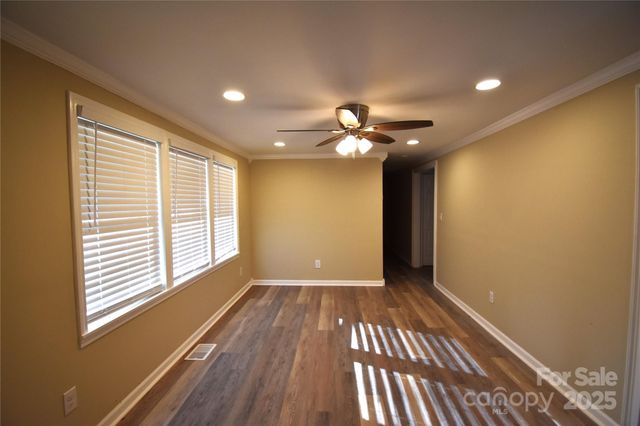 2823 JT Posse Drive, Claremont, NC 28610