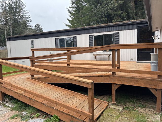 89320 NORTH Ln, Florence, OR 97439