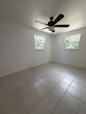 8719 RIVER FOREST CIRCLE, Tampa, FL 33604