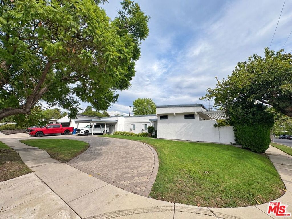 10400 Canby Avenue, Porter Ranch, CA 91326 — exterior