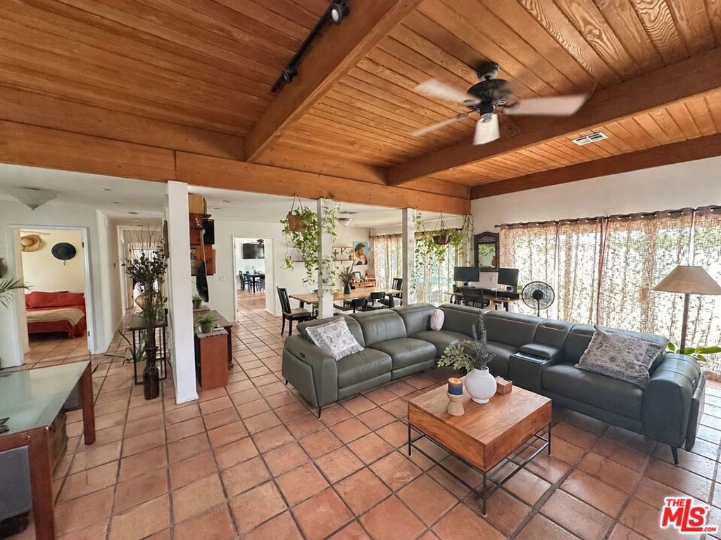 10400 Canby Avenue, Porter Ranch, CA 91326 — photo 4