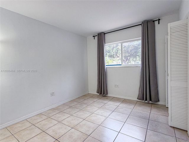2430 NE 135th St 101, North Miami, FL 33181