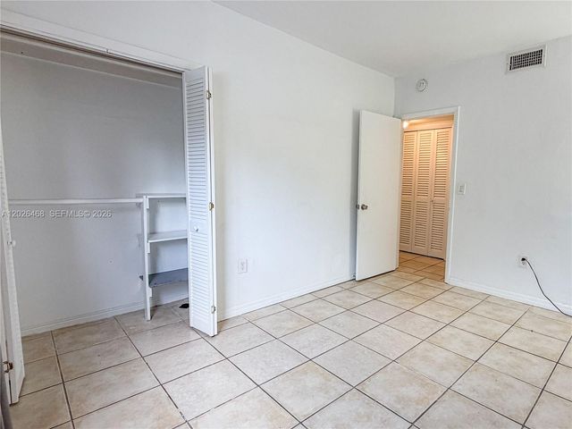 2430 NE 135th St 101, North Miami, FL 33181