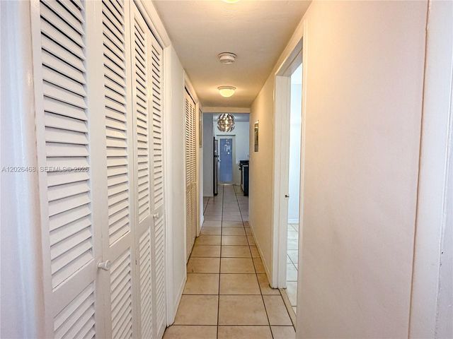 2430 NE 135th St 101, North Miami, FL 33181