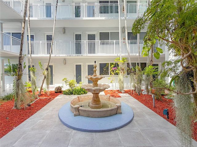 2430 NE 135th St 101, North Miami, FL 33181