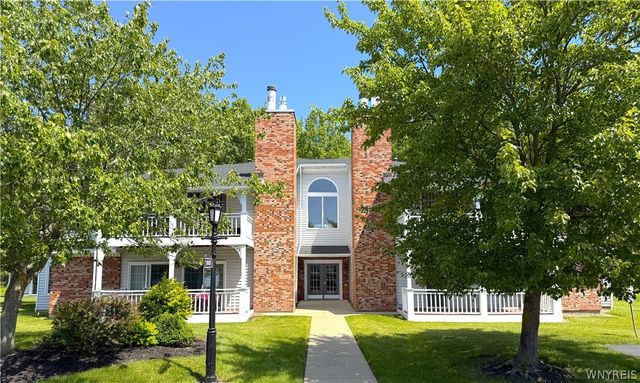 1085 Youngs Road F, Amherst, NY 14221