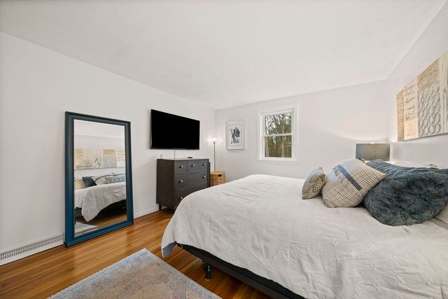 5 Samson Rd, Foxboro, MA 02035