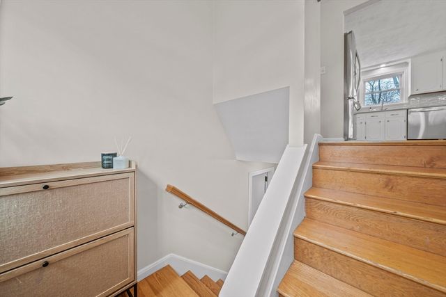 5 Samson Rd, Foxboro, MA 02035